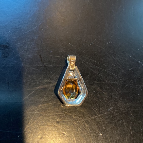 Cross Jewelers Scotch Whiskey Honey Gold Citrine & Diamond Pendant - Picture 6 of 8